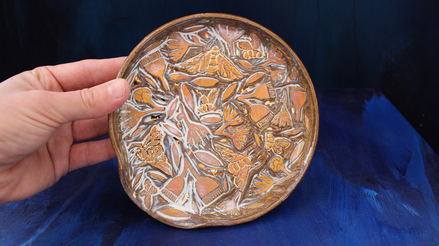 Golden Honey Bee Spoon Rest #1