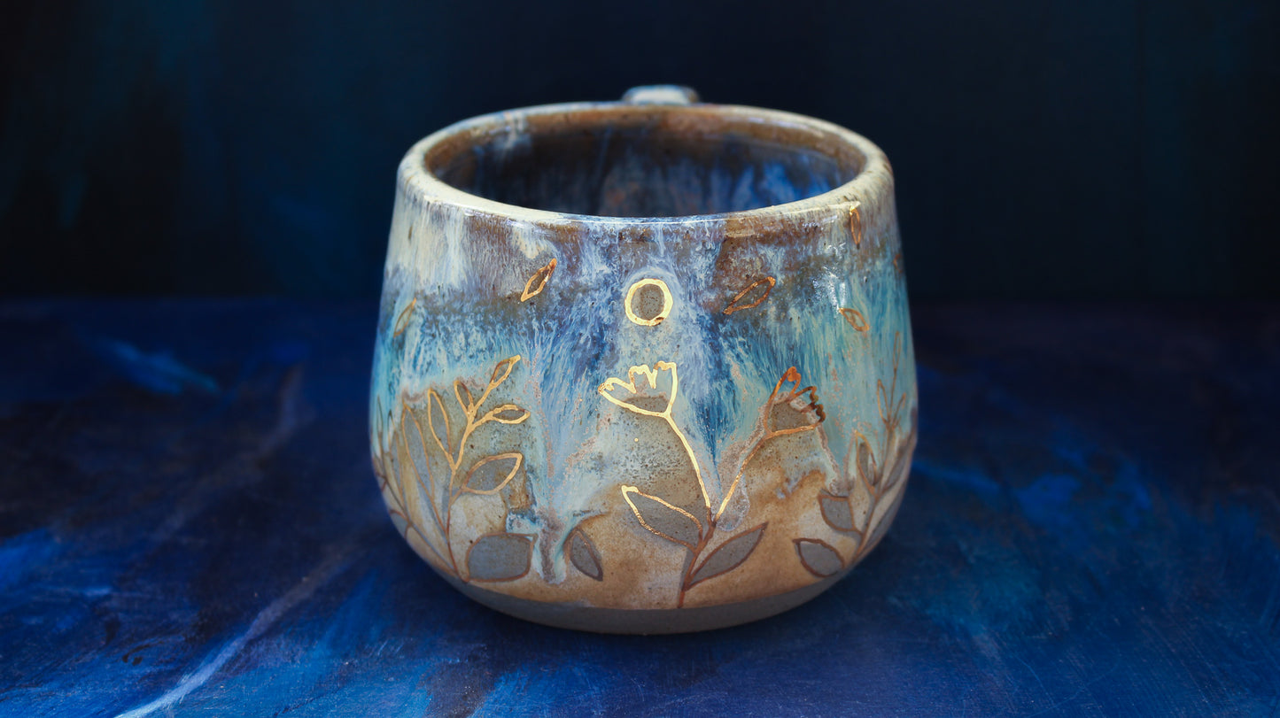 20oz Golden Drip Blossom Mug (01