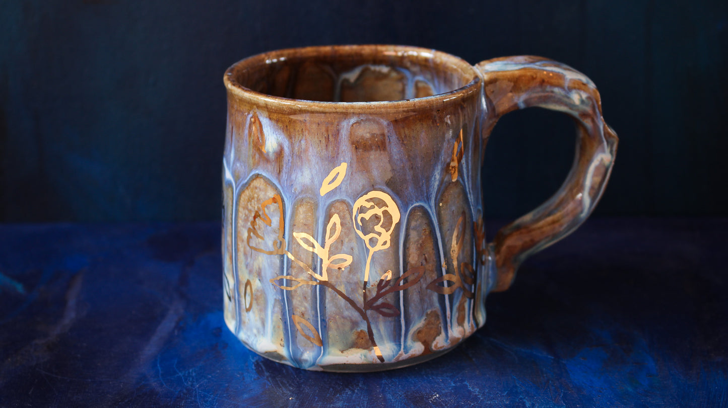 13oz Golden Drip Blossom Mug
