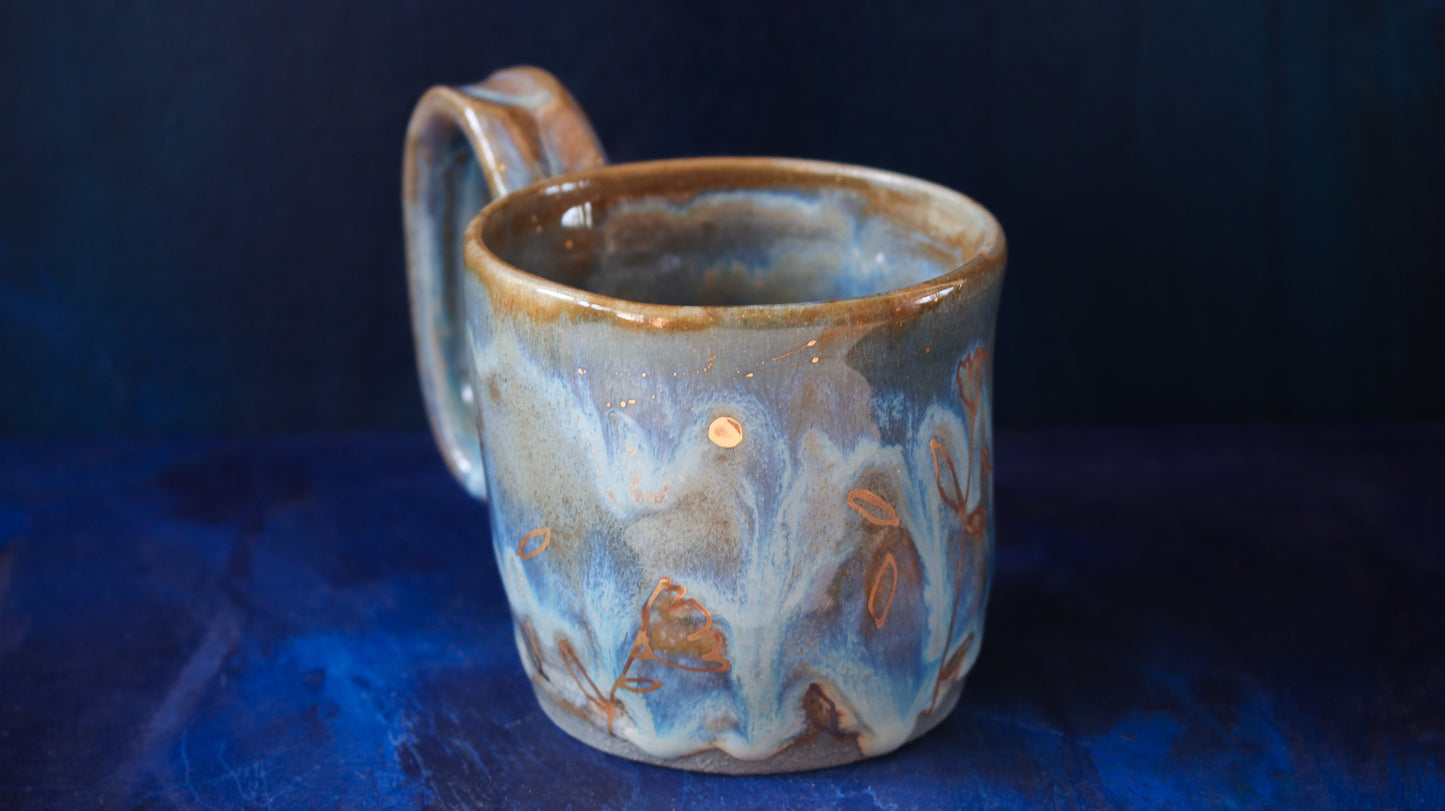 8oz Golden Drip Blossom Mug