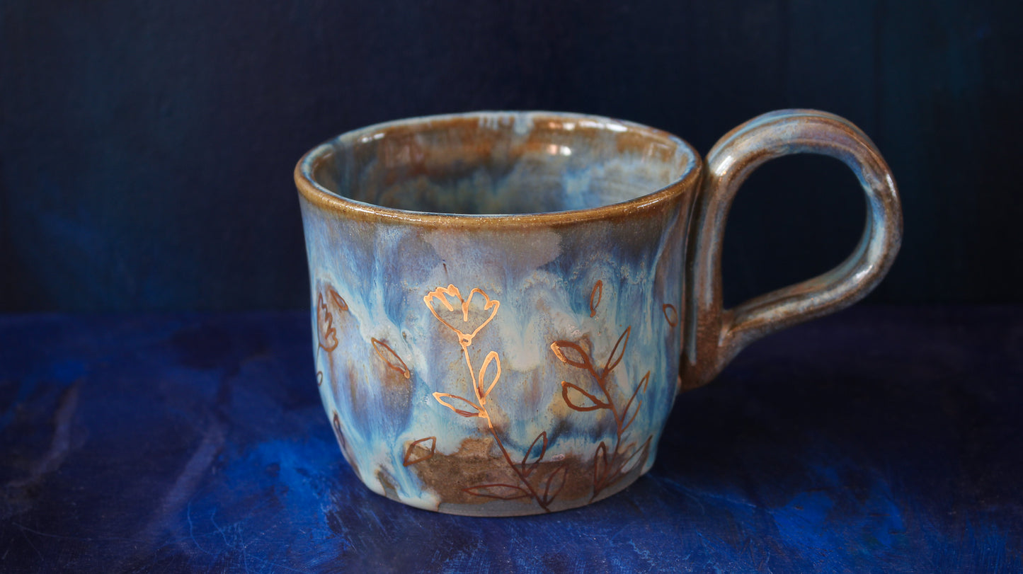 11oz Golden Drip Blossom Mug