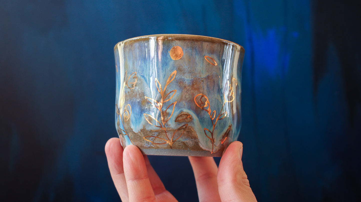 11oz Golden Drip Blossom Mug